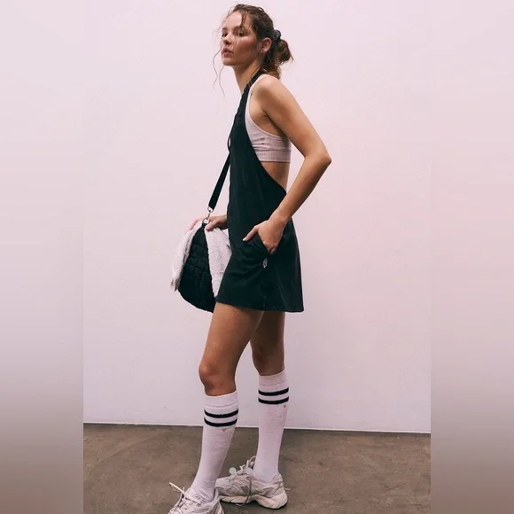 SOLD - NWOT FREE PEOPLE FP Movement Hot Shot Halter Romper Black Large - Picture 2 of 10